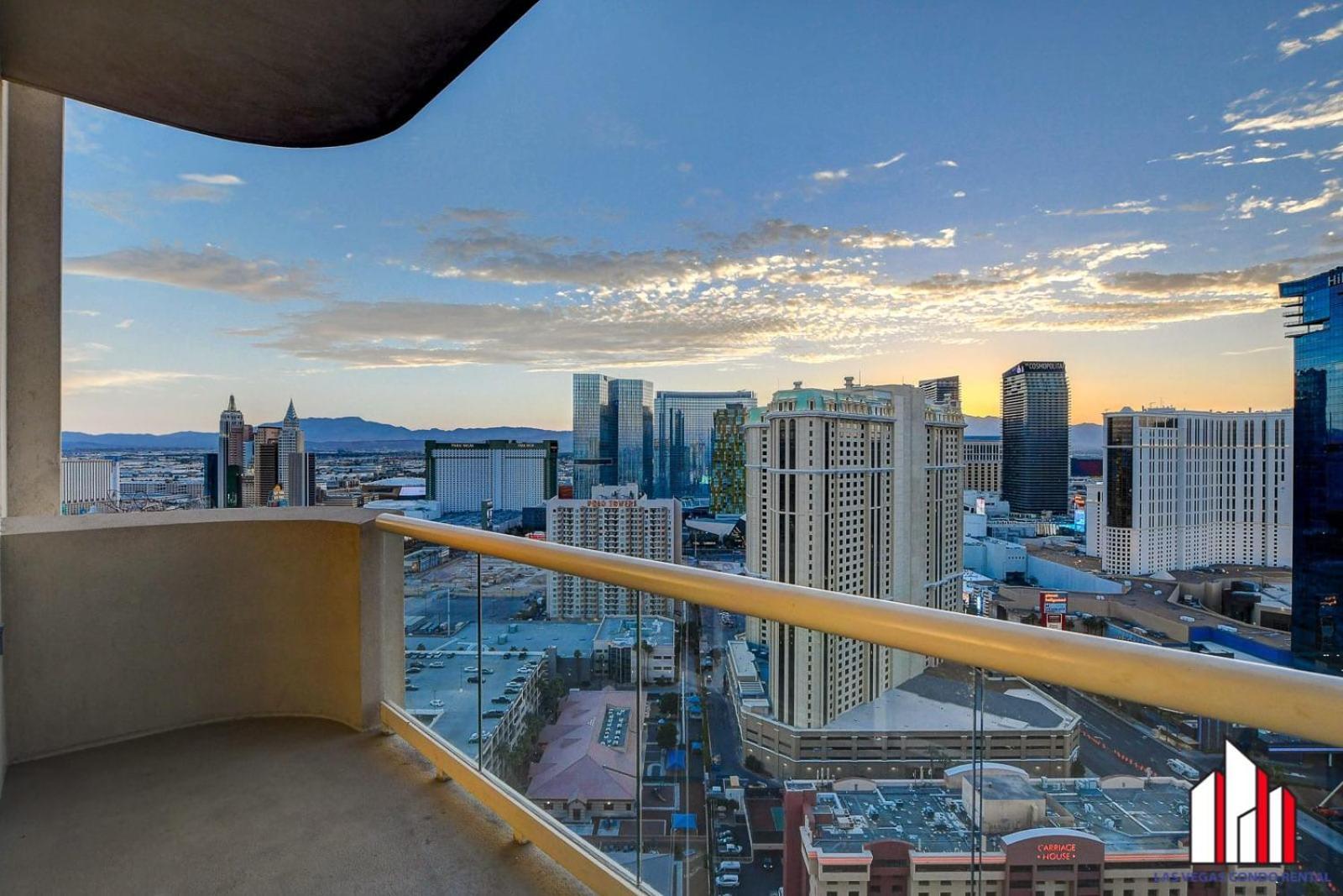 Mgm Signature-30-705 F1 Track & Strip View Balcony Лас Вегас Екстериор снимка